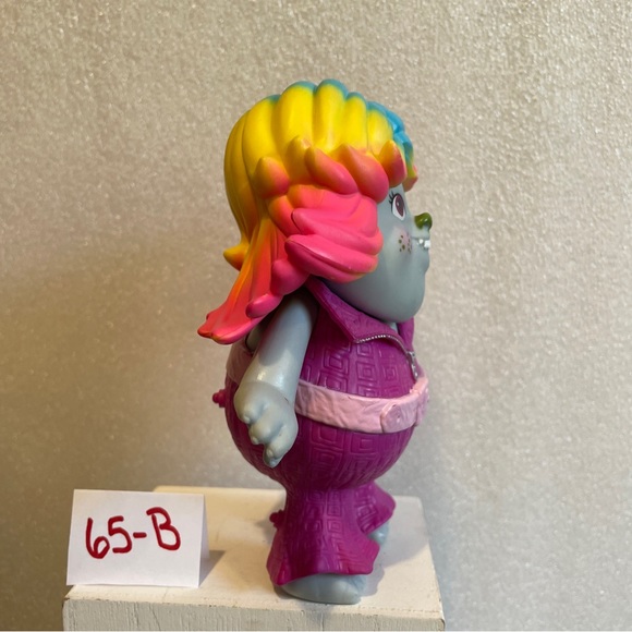 Dreamworks Trolls Bridget Lady Glitter Sparkles Toy Figure - Picture 7 of 10